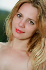 Sexy Russian blonde Elisa Liv 20