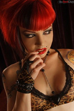 Tara Ryze is a lovely tattooed babe 00