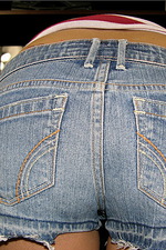 Erin Pulls Down Her Jean Shorts  02