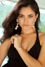 Thuane Marcelino Glamour Latin Beauty 14