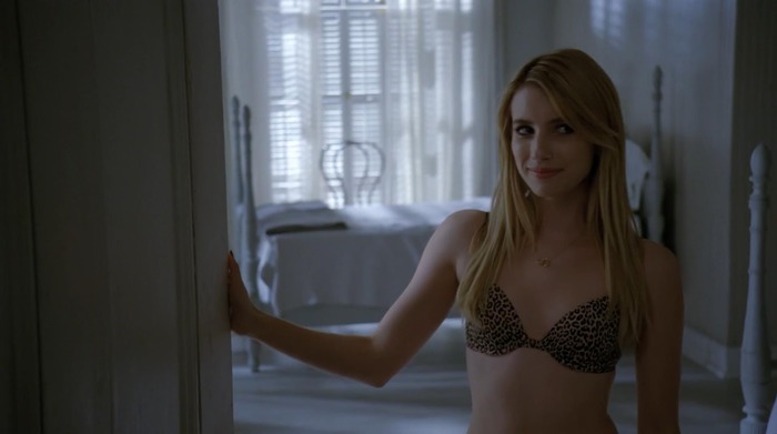 Emma Roberts In Naked Pics