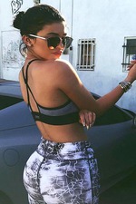 Bombshell Celeb Kylie Jenner 06