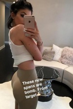 Bombshell Celeb Kylie Jenner 08