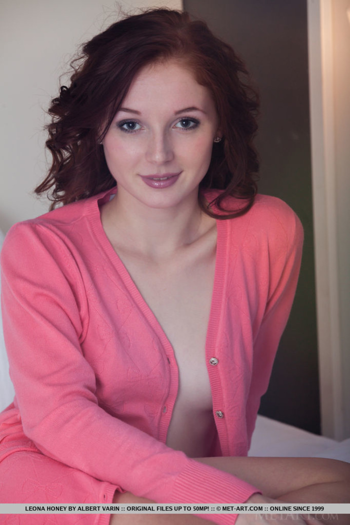 Leona Honey Petite Russian Beauty Redhead