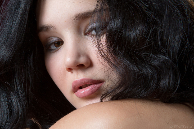 Black Haired Beauty Malena Strips To Naked