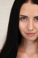 Sporty Brunette Veronica Snezna Masturbating 00