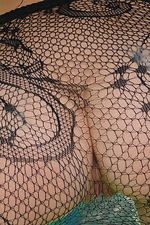 Becky: Tiny Bubbles 04