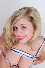 Tegan Brady 09