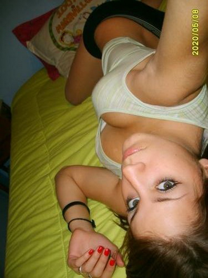 Facebook real girlfriends exhibionist shots