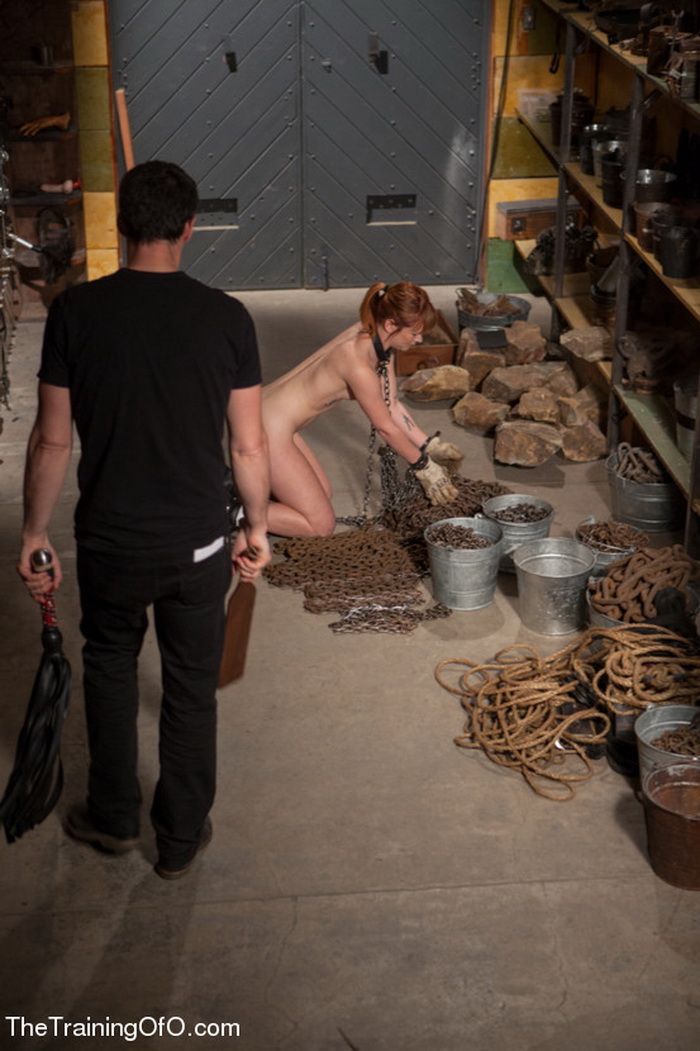 Claire's beautiful ass is trained to entertain