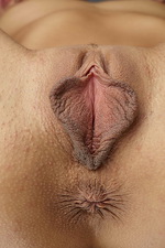 Dominika Labia Love 05