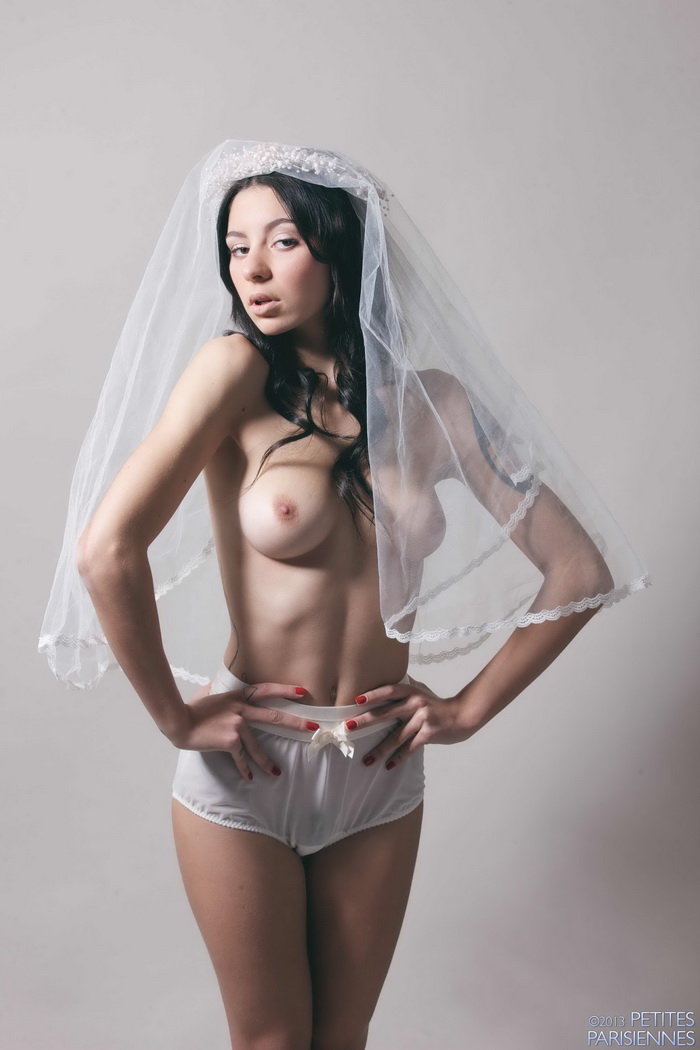 Hanna is ready for her Bridal 