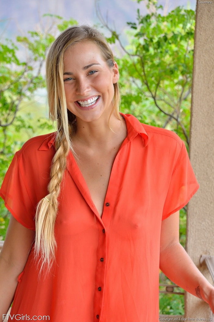 Courtney see trough me