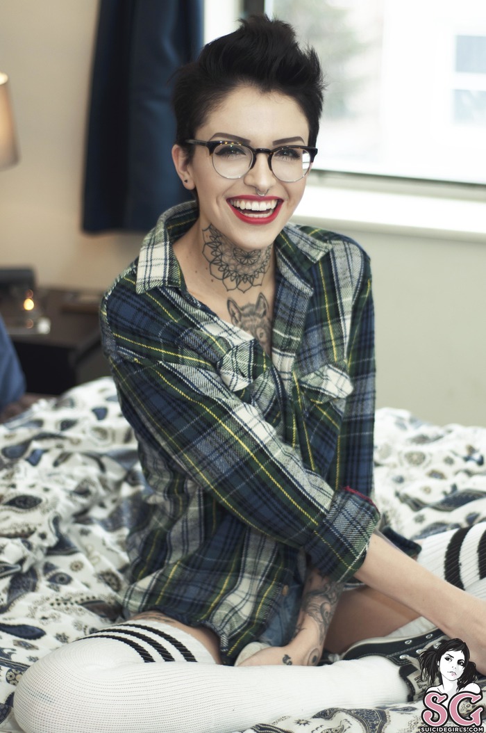 Emo Teen Babe Leighraven