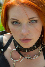 Kinky Russian Amber A 16