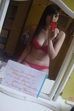 Kinky Amateur In The Bathroom 09