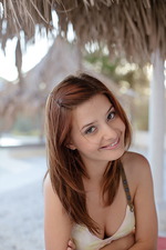 Sexy Teen Anna Tatu Strips 01